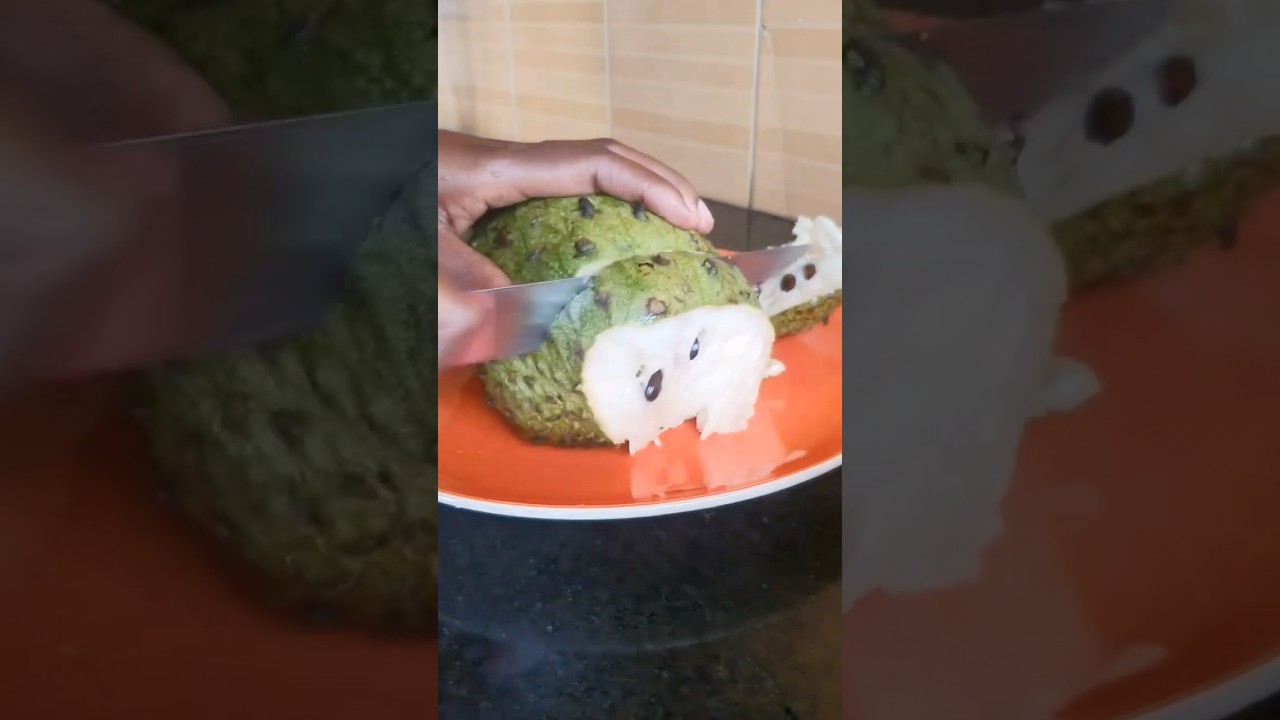 Easiest way to get the seeds out #soursop #fruit #food