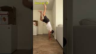 Day 52 - Can a COMPLETE BEGINNER Learn a Handstand in 10 Minutes a Day?