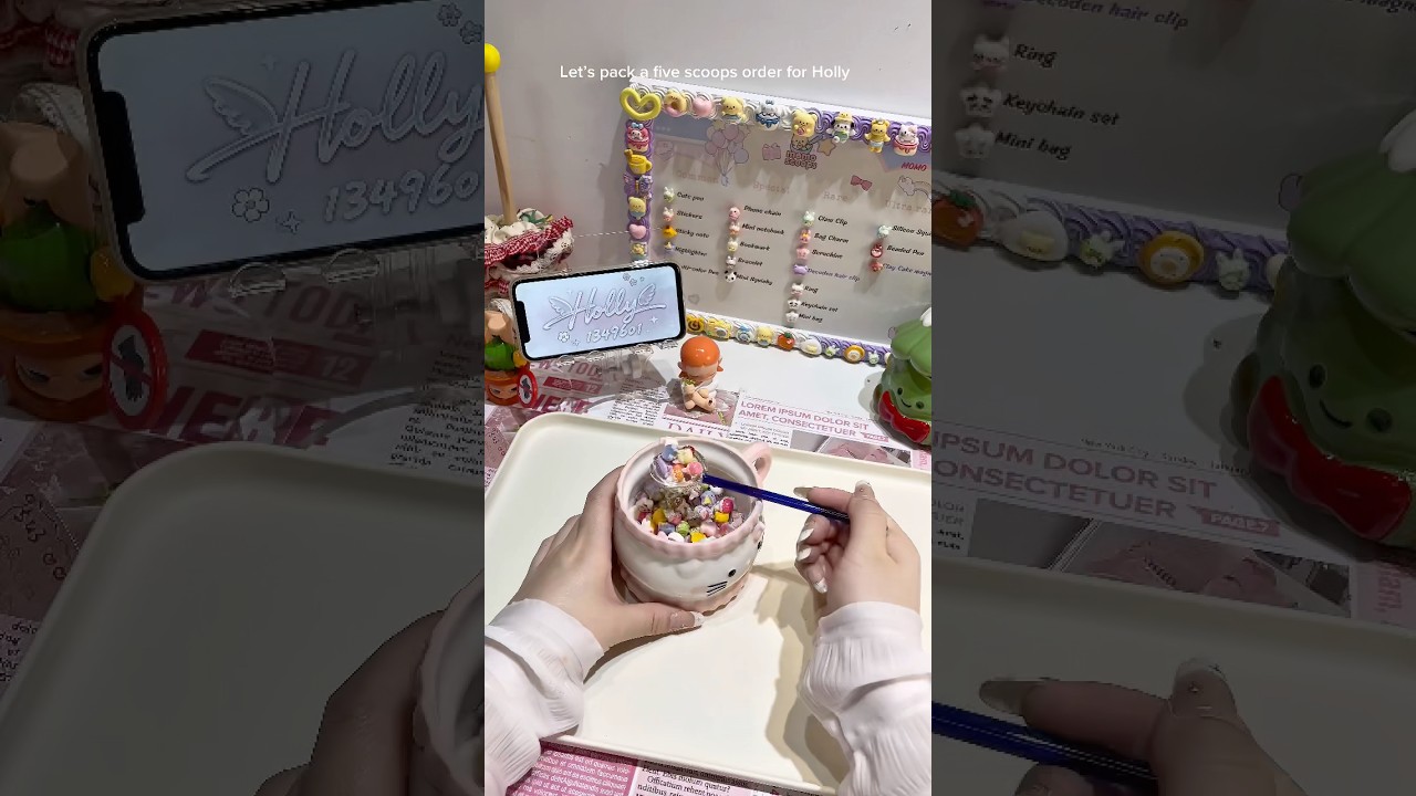 Упаковываю заказ на пять шариков для Холли❤️ 