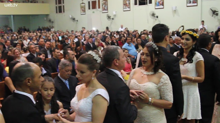 17 casais participam de casamento comunitário no bairro Santo Afonso