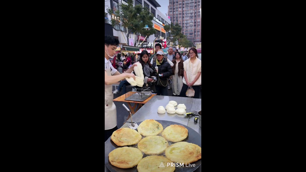 🔴 Making a delicious chinese street food 😋