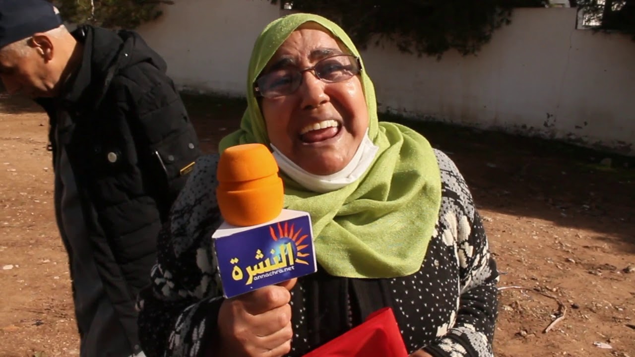 أم تدخل في حالة هستيرية بسبب اعتداء جائر على ابنها بمستشفى الأمراض العقلية بتيط مليل