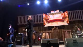 Maliq &amp; d&#39;Essentials - Setapak Sriwedari LIVE at CoopFest 2014