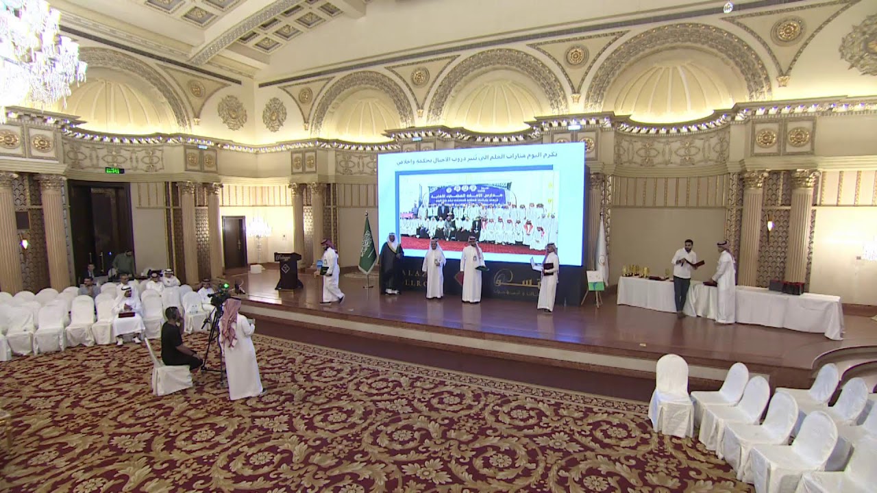 بث مباشر || حفل تخرج طلاب الصف السادس من مدارس الأفق المضيء الأهلية دفعة 2025