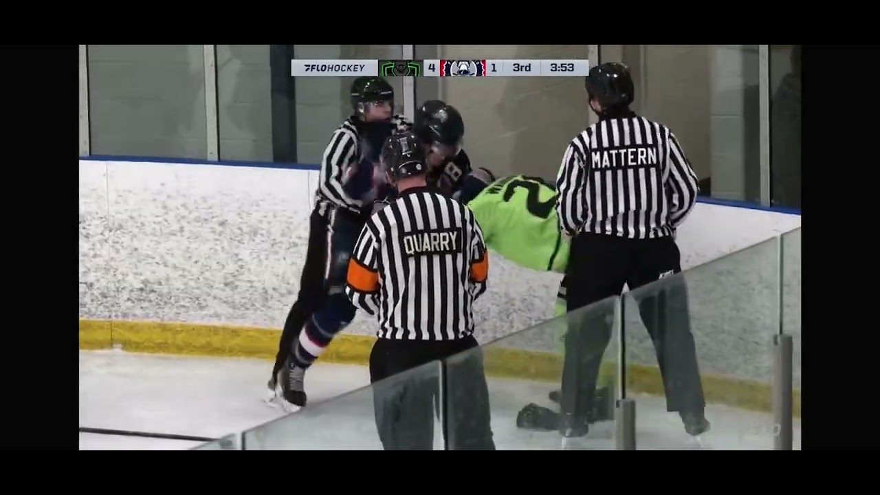 Stephen Schaefer - First Fight in Juniors / EHL - Philadelphia Hockey Club 02/25/25
