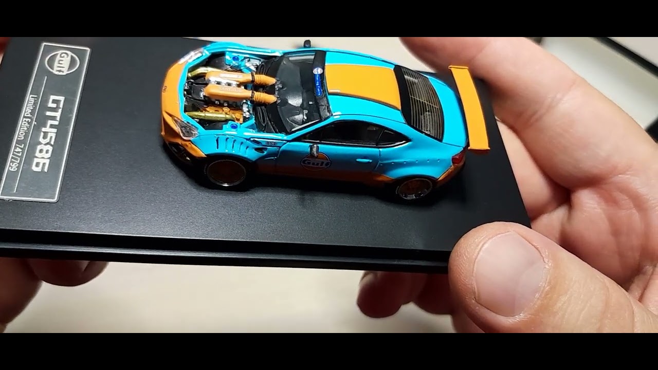 Хот вилс премиум одна модель, матчбокс две модели и неизвестная фирма ...