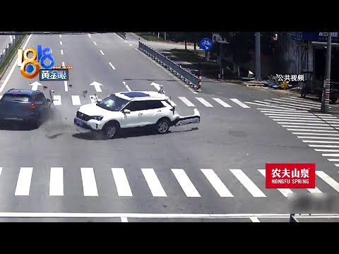 【1818黄金眼】抢黄灯撞车后逃逸被拘留