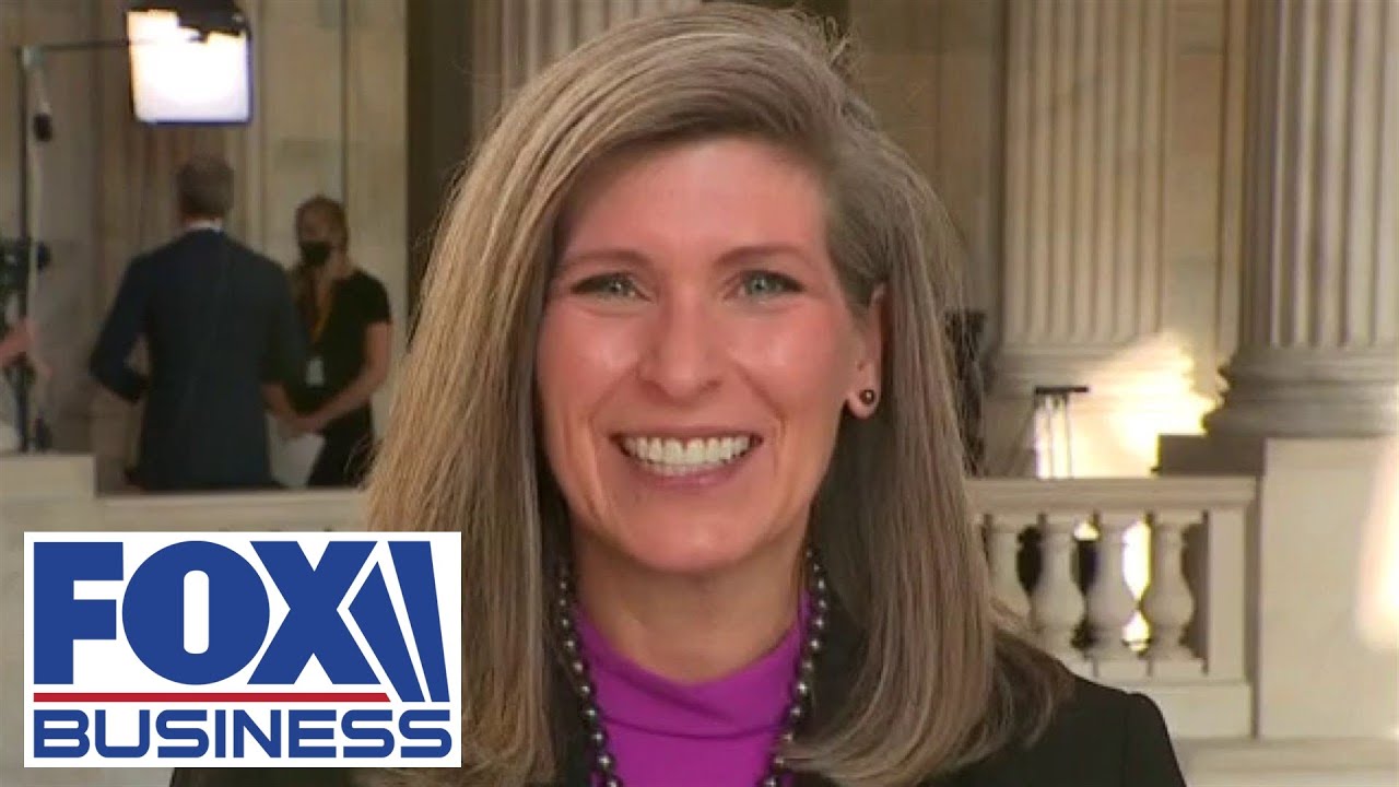 Sen. Ernst: Democrats spending cash 'like it's Monopoly money'