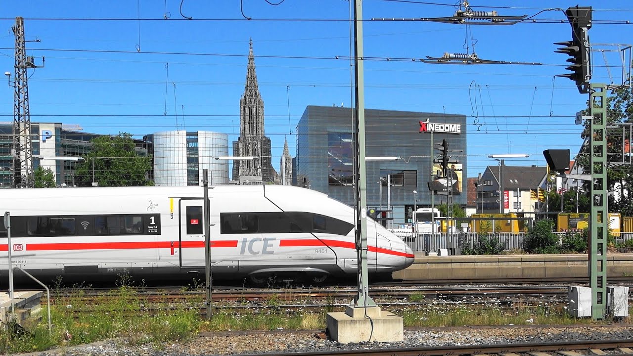Ulm Hbf, Bahnverkehr bei💒 Ulmer Münster mit BR218 Sound 218 446, 218 411