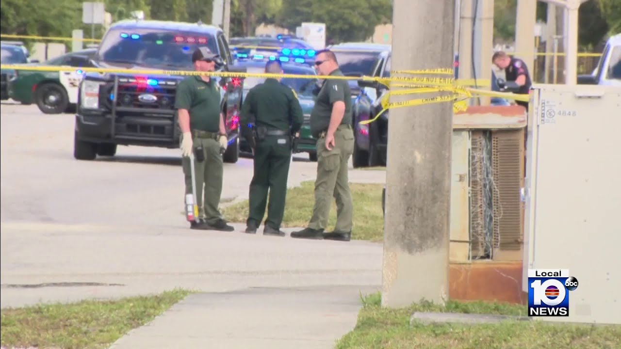 Deputy injured in motorcycle crash in Lauderdale Lakes, authorities say ...