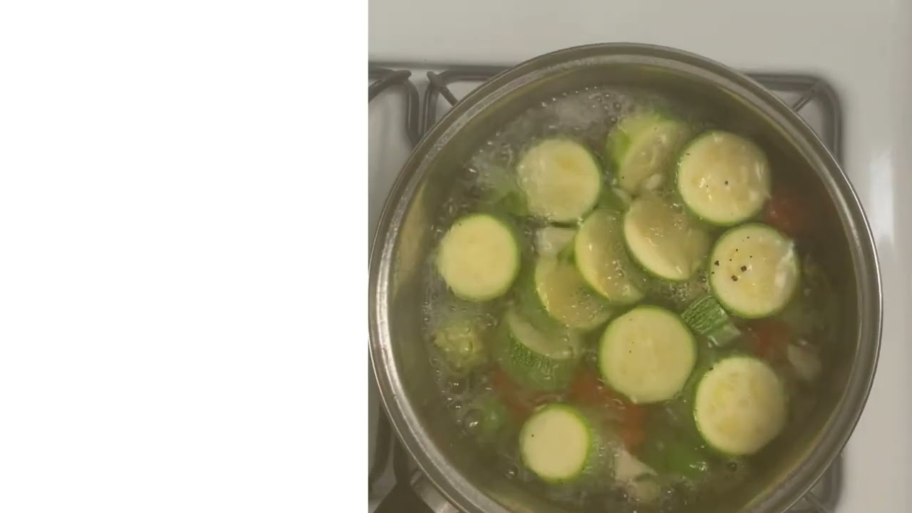 Healthy vegetables soup 
