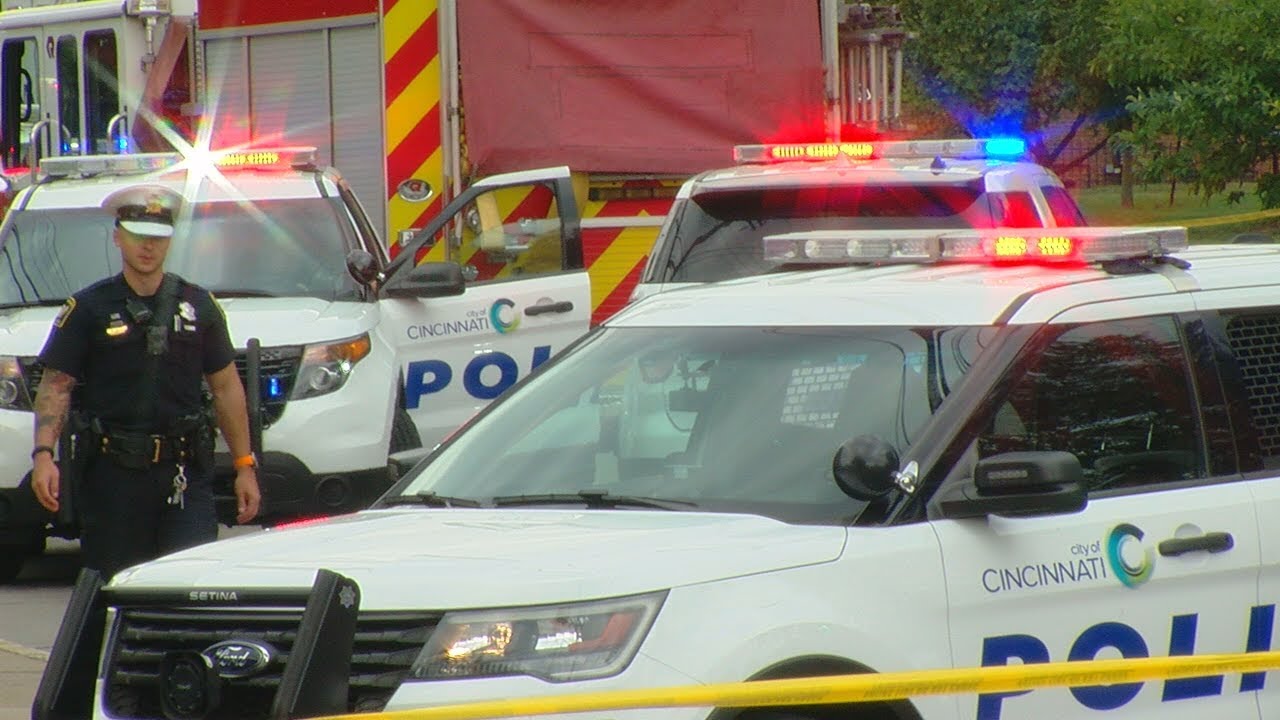 Teen killed, one injured in Avondale shooting - YouTube