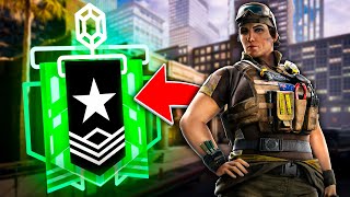 Gridlock is INSANE for post plant - Rainbow Six Siege