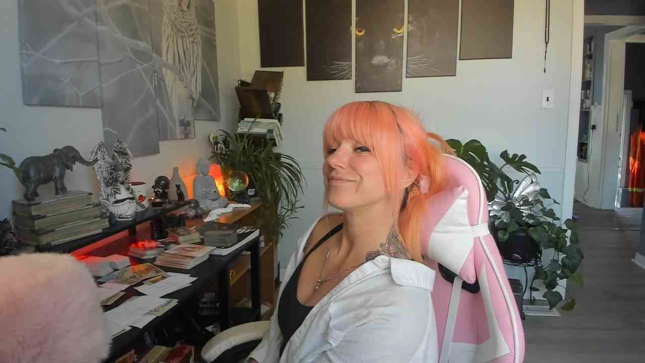 Coming back into balance, start of a NEW cycle (romance)