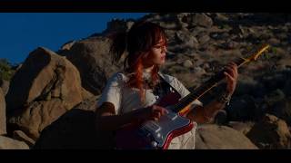 Mixwave: Yvette Young