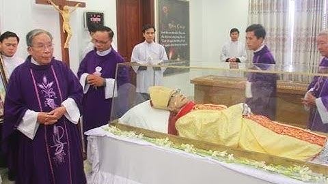 Thánh Lễ An Táng Đức cha Phanxicô Xaviê Nguyễn Văn Sang - Nguyên Giám mục Gp. Thái Bình