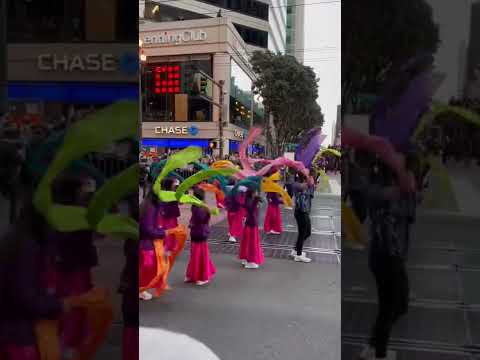 Video: San Francisco Chinees Nieuwjaar en Parade: 2020