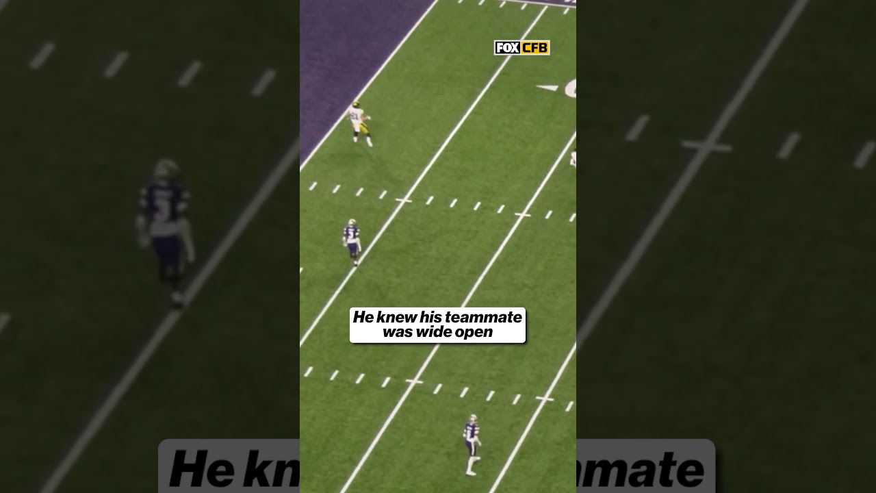 Everyone could use a teammate like this 🤝 #CFB #Iowa #CollegeFootball