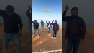 Mama ఈ అదబతమన క మర Le Pettandi