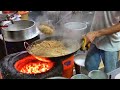 charcoal fire Fried eel noodle & Stir-fried pork kidney with sesame oil / Taiwanese street food