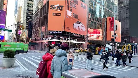 New York City LIVE Exploring Manhattan On Freezing Cold Saturday Afternoon 🥶( 04 February 2023 )