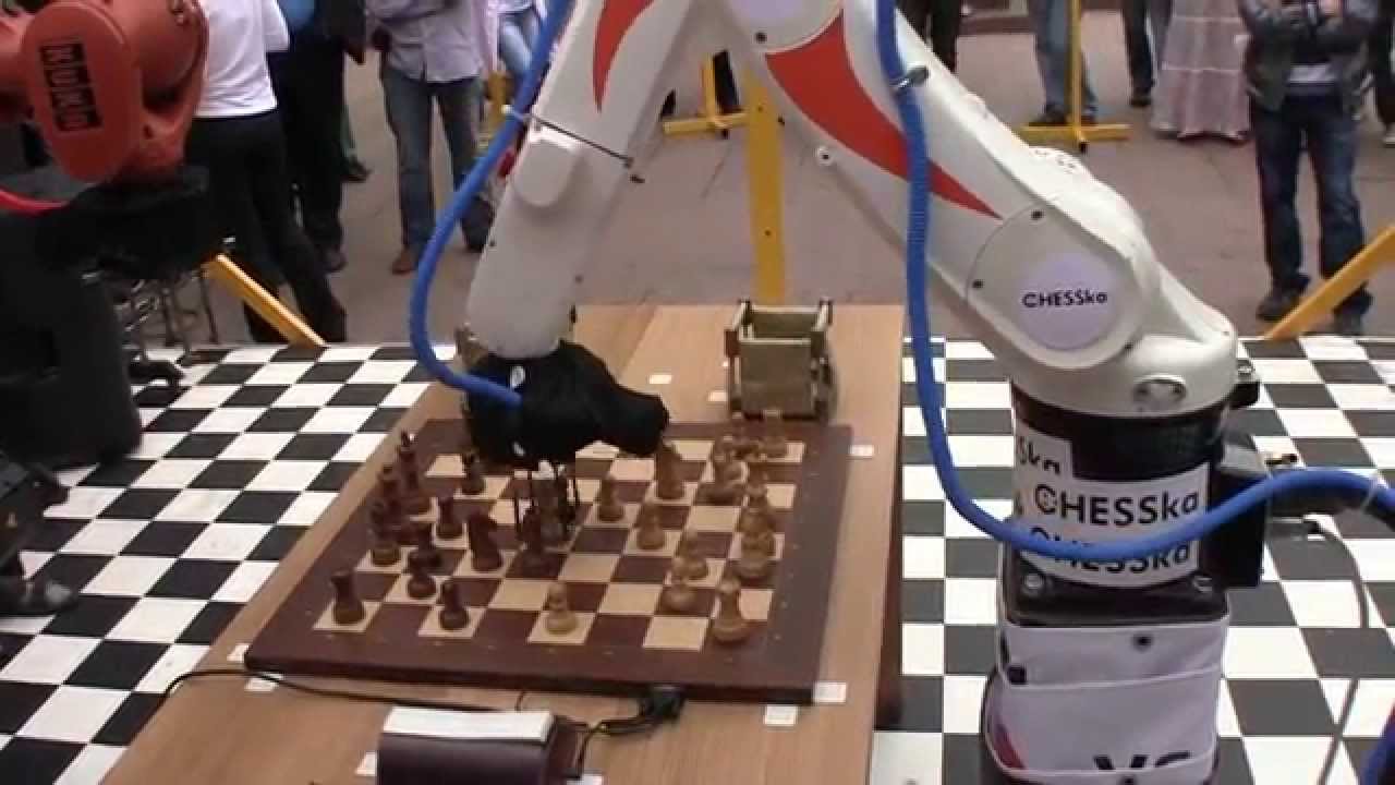 Robot Chess Kuka của Đức vs Chesska của Nga - 2012