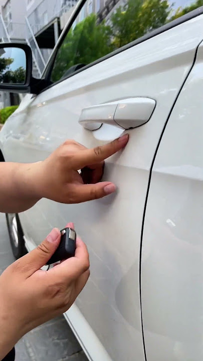 Bagaimana cara membuka pintu mobil jika kunci mobil kehabisan aki?#driving #tips #howto  #car