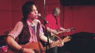 Dannys Devils Blues Acoustic Im Ready Live R-Bar