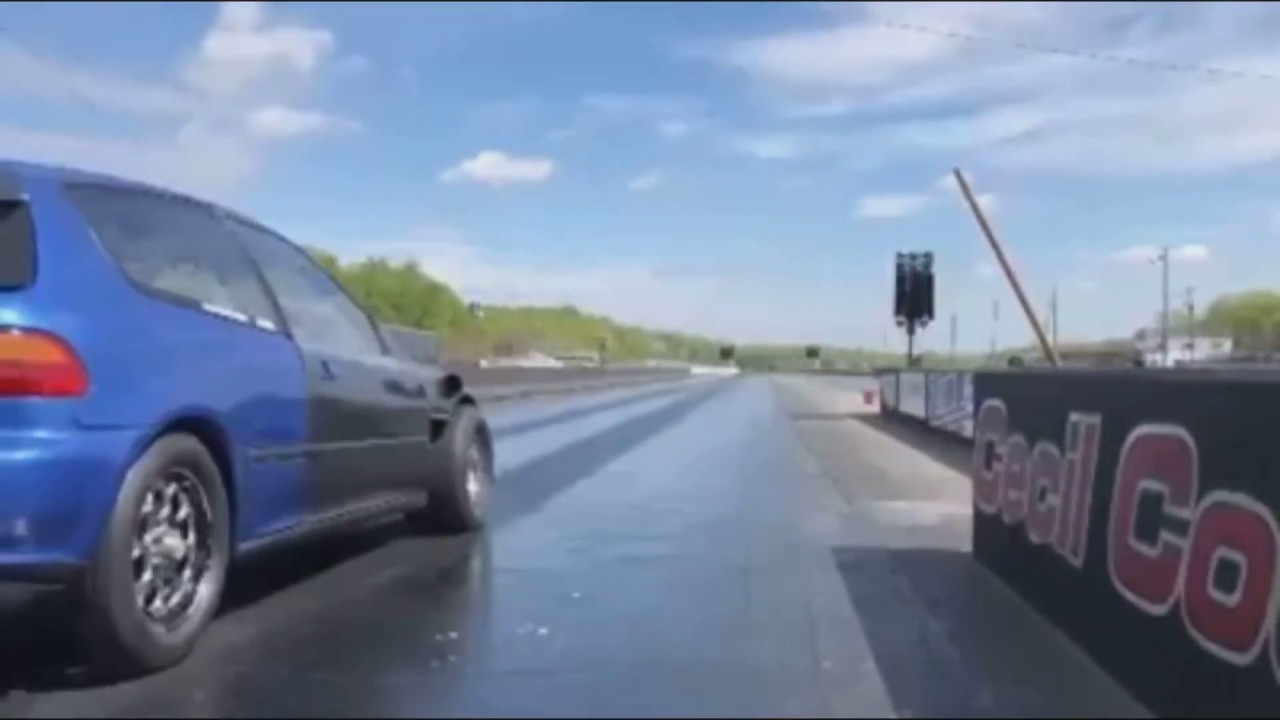 Новый рекорд мира атмосферных автомобилей Honda Civic 4 Piston Racing - 8.947 сек