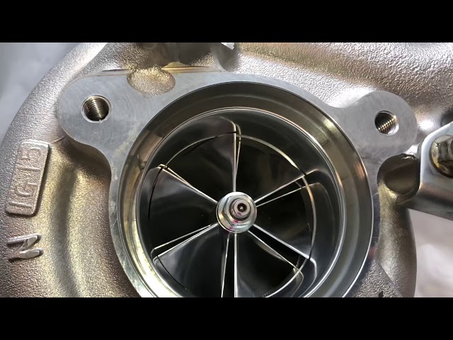 Evox 25g td06h + T51r 600+ hp - YouTube