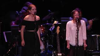 Ain't That A Shame - Fiona Apple - 10/28/2017
