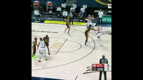 Aaron Gordon scores his first points as a Nugget