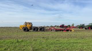 4,700 hp tractor power John Deere 9RX 830 + Claas Xerion 12.650 + Case IH 645 Quadtrac + Fendt 1167