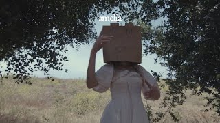 girl on a hill - amelia (visualizer)