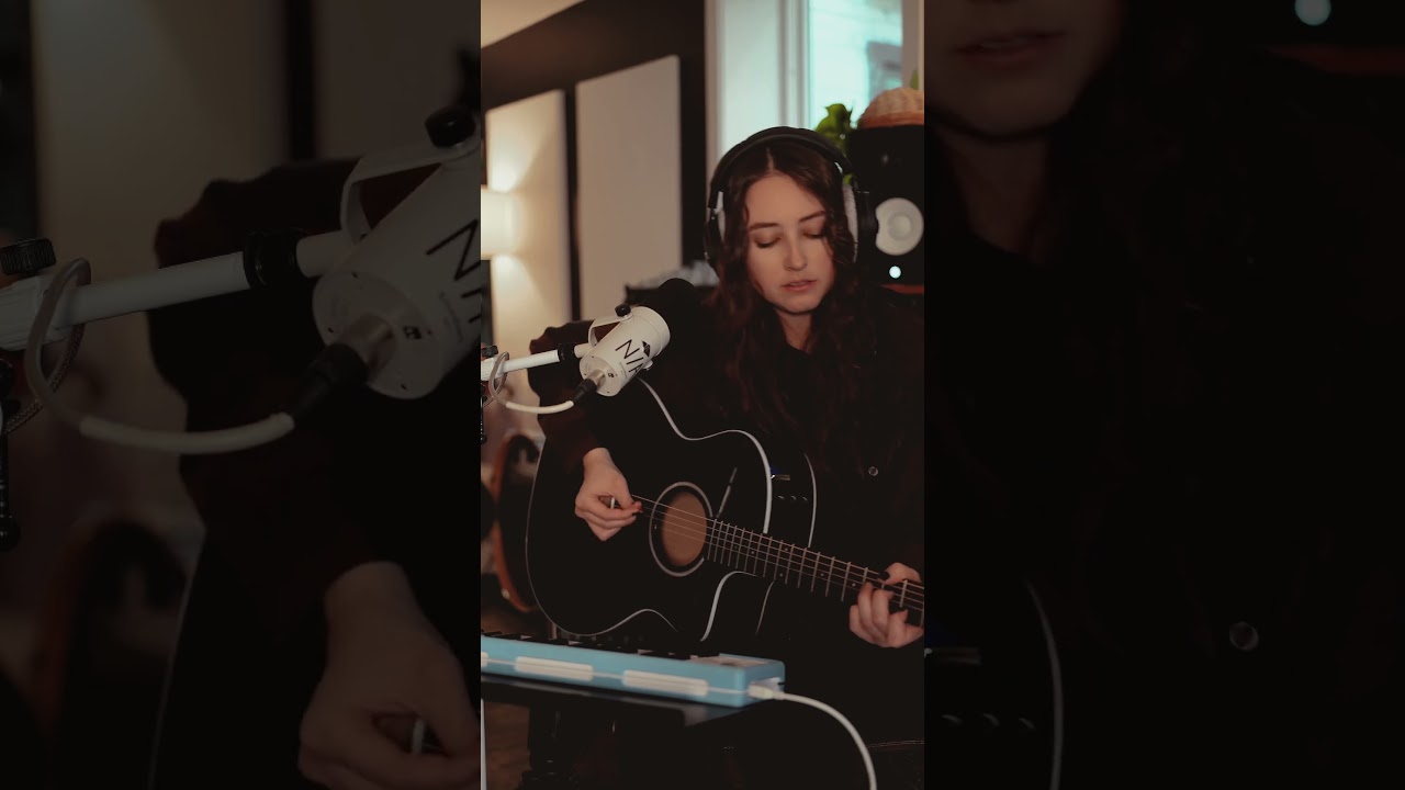 Ver Everywhere - Michelle Branch 🖤 #youtubemusic #acousticcover #alternativerockmusic #michellebranch no YouTube Ver Everywhere - Michelle Branch 🖤 #youtubemusic #acousticcover #alternativerockmusic #michellebranch no YouTube
