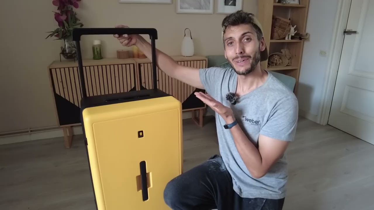 🎒 Stylish Travel Made Easy: LEVEL8 Voyageur Suitcase 💛✈️