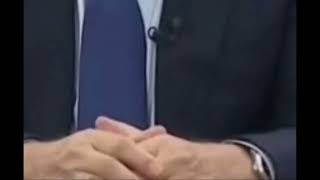 Заложник: О чем говорят руки Назарбаева?