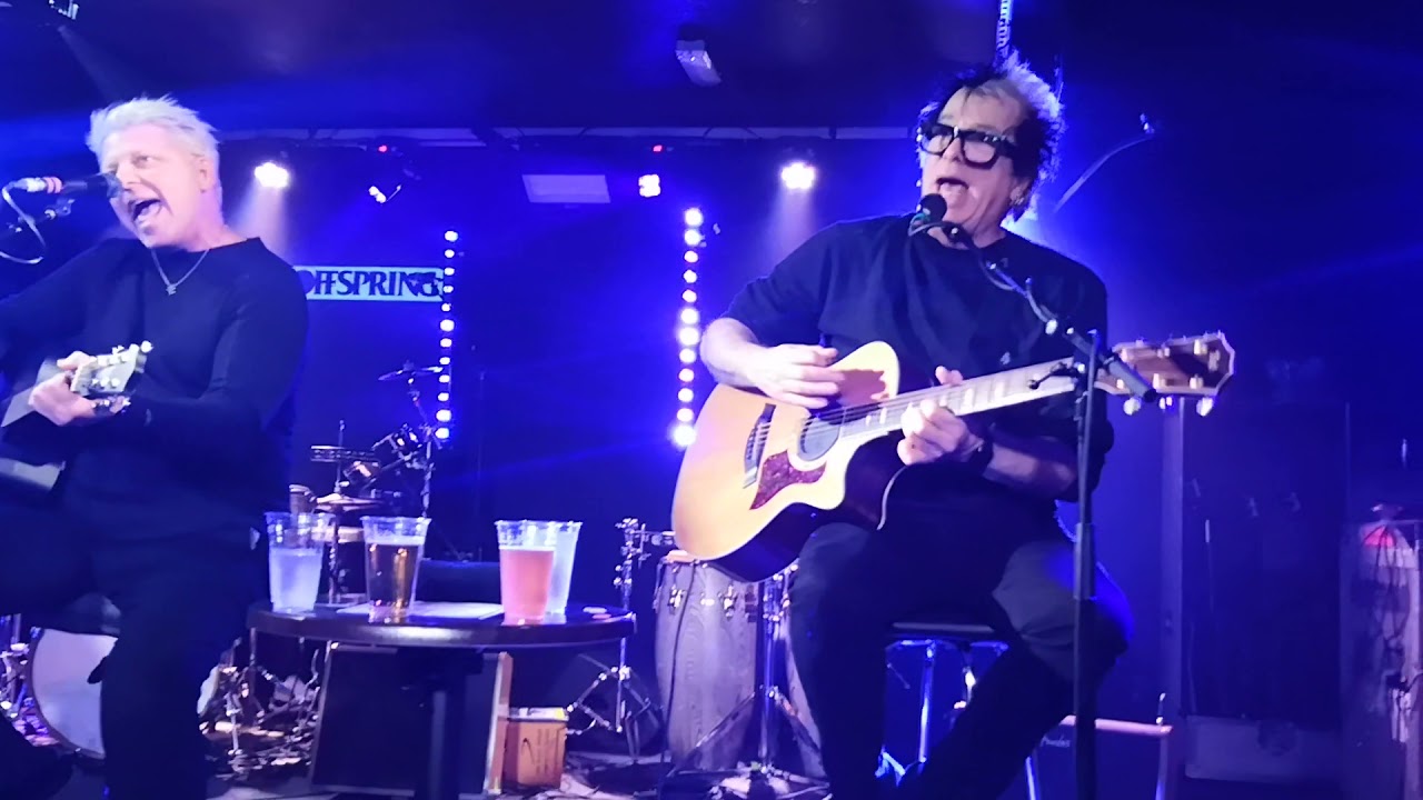 The Offspring Why Don't You Get a Job (Acoustic) Live The Wardrobe
