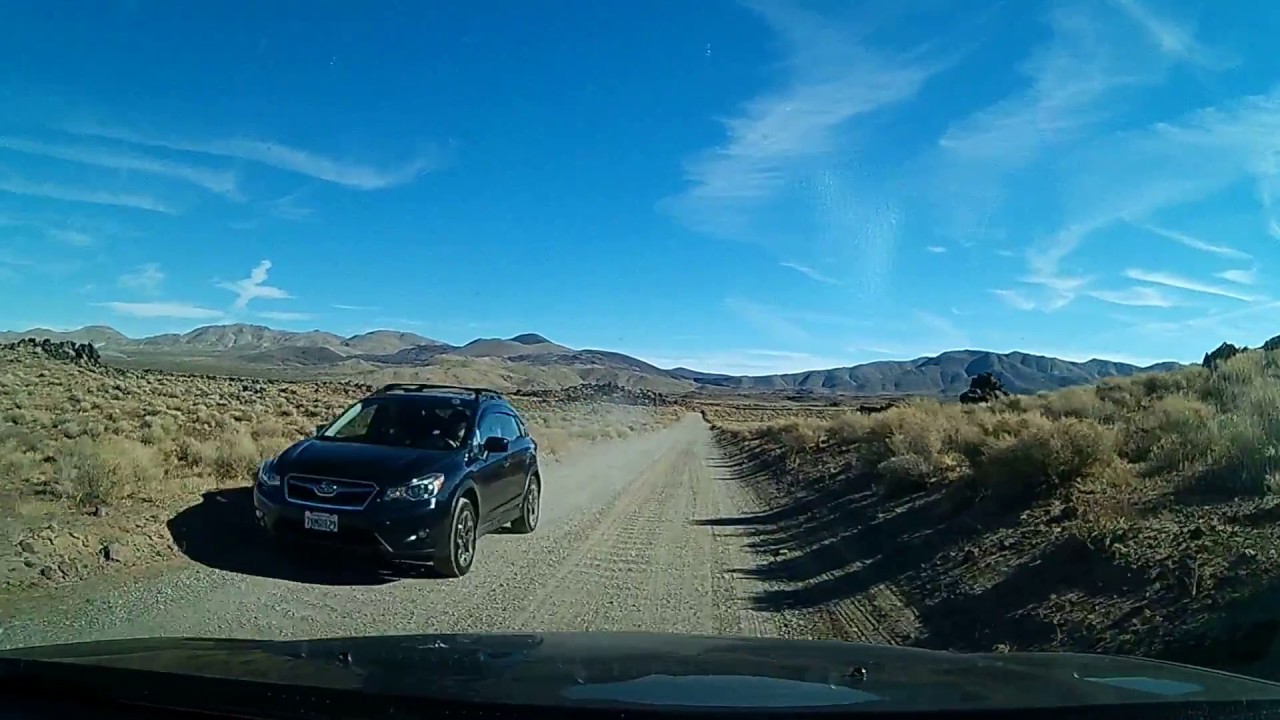 Dirt / Gravel Road To Fossil Falls Natural Attraction - Coso Range, Off 395 Highway, CA