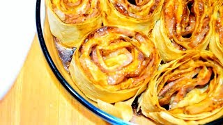 Запечённые хрустящие рулетики из лаваша с грудинкой и сыром. Вкусная горячая закуска. Запечённые хрустящие рулетики из лаваша с грудинкой и сыром. Вкусная горячая закуска.