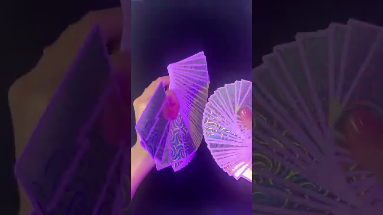 【Cardistry】カードの曲芸Spiral Holographic Fontaine