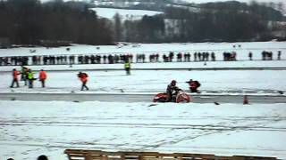 Ledová plochá dráha, Větřkovická přehrada, 19.2.2012.avi