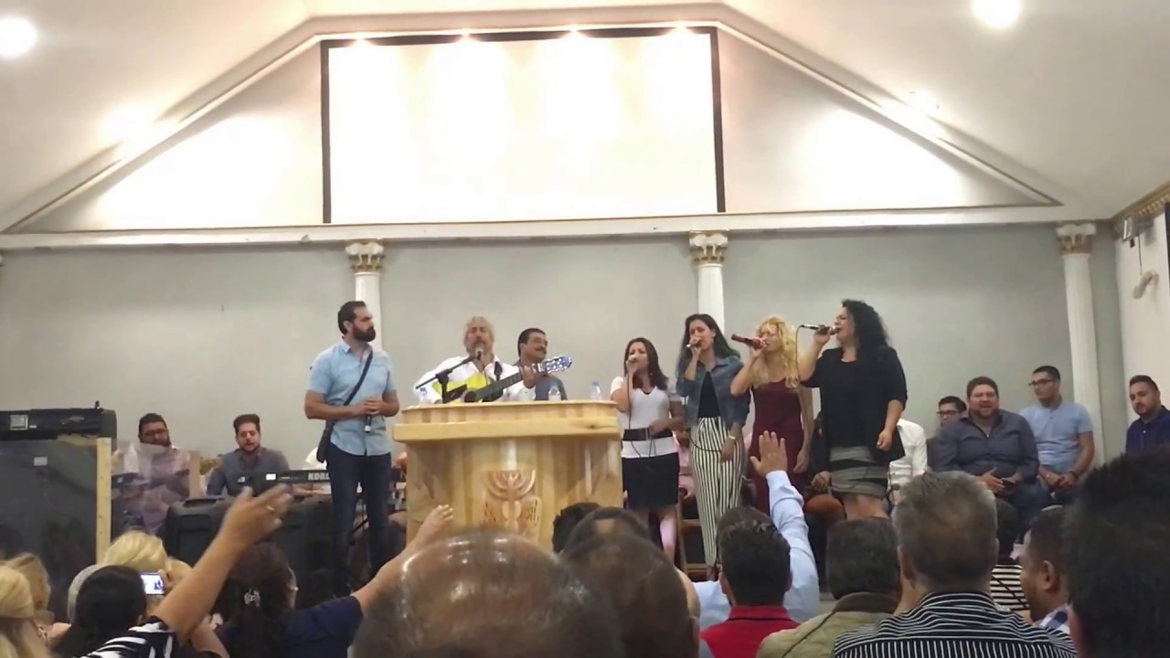 Coro de la Manada Pequeña en Orcasitas (Popurrí del Solo)