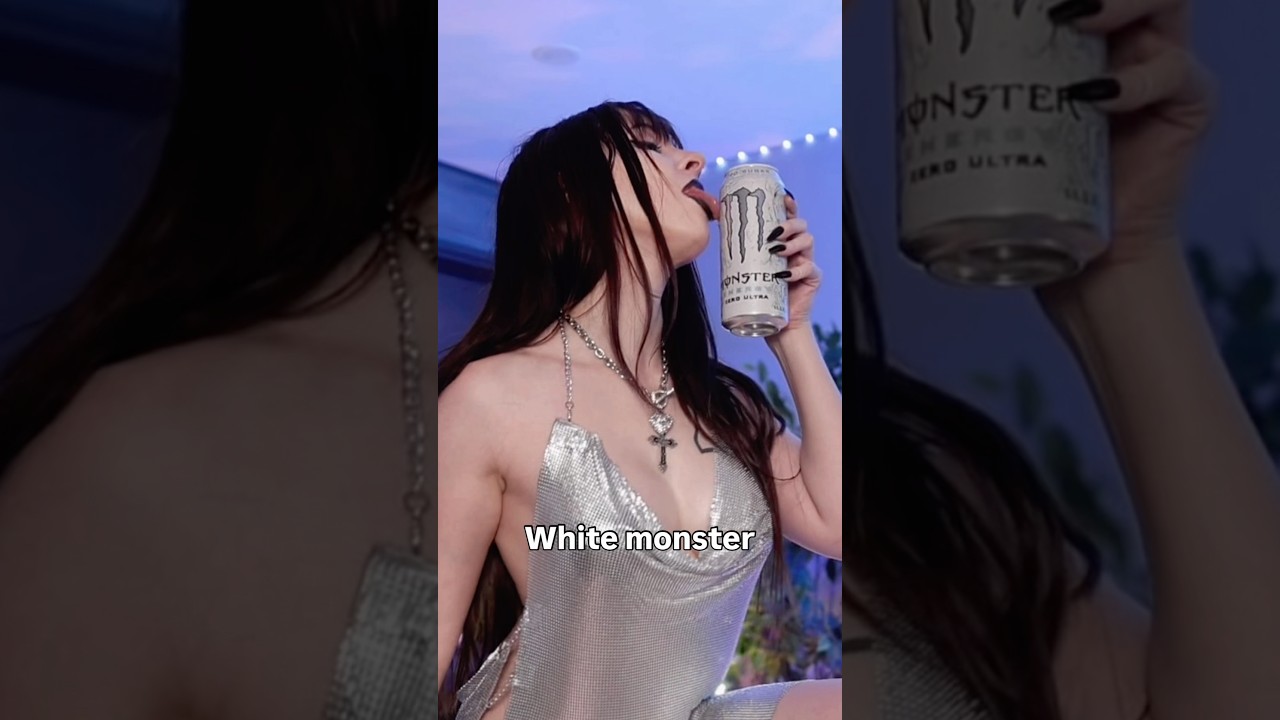 Original Monster VS White Monster