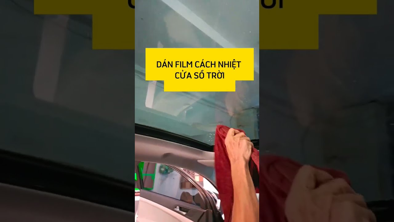 Có Nên Dán Phim Cách Nhiệt Cửa Sổ Trời?