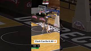 There's nothing Caitlin Clark can't do on the court 😤