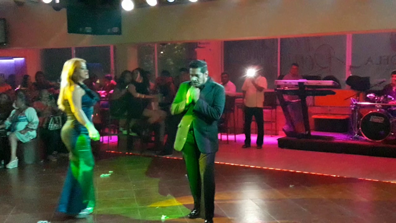 PIMPINELA ACAPULCO interpretada por LUPITA Y BETO
