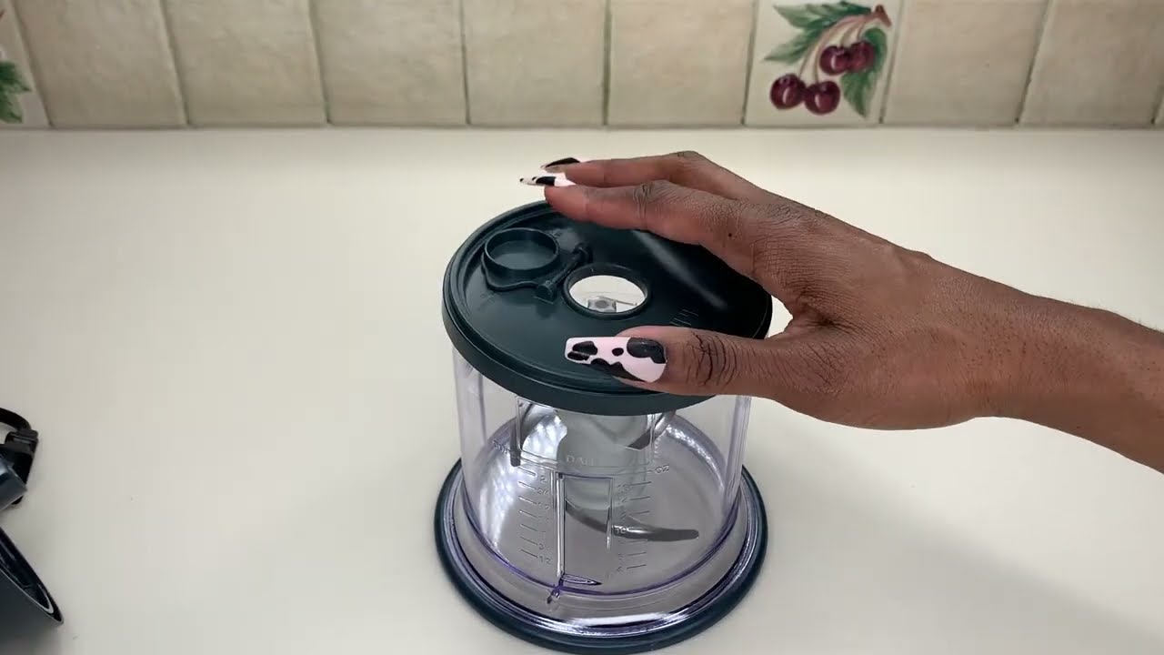 Ninja Food Chopper Express Chop with 200 Watt, 16 Ounce Bowl Review 