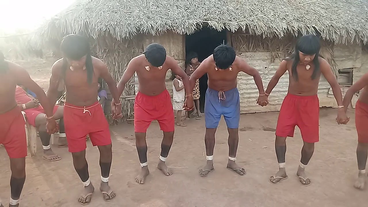 A Partir Das Informações Sobre A Dança Xavante