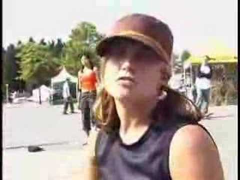 Check out the Vancity B Girls breakin' it up at Summerlove 2002. They are just about about having a good time and doin' their thing. Break dancing isn't just for BBoys.. these B-girls rip it up with their own style.. Vancity Represent!!!